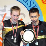 Malaysia’s Lee Chong Wei(R) and Denmark’s Peter Hoeg Gade display their trophies during the awarding ceremony after men’s singles final match between them at Hong Kong open super series 2009 in Hong Kong, south China, Nov. 15, 2009. Lee won 2-1, and claimed the title of the match.